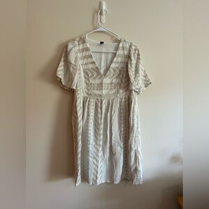 Old Navy Cream Chevron Dress